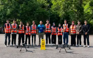 Tingkatkan Kompetensi Global, Lima Mahasiswa Teknik UNAND Pelajari Manufaktur Digital dan UAV di Malaysia