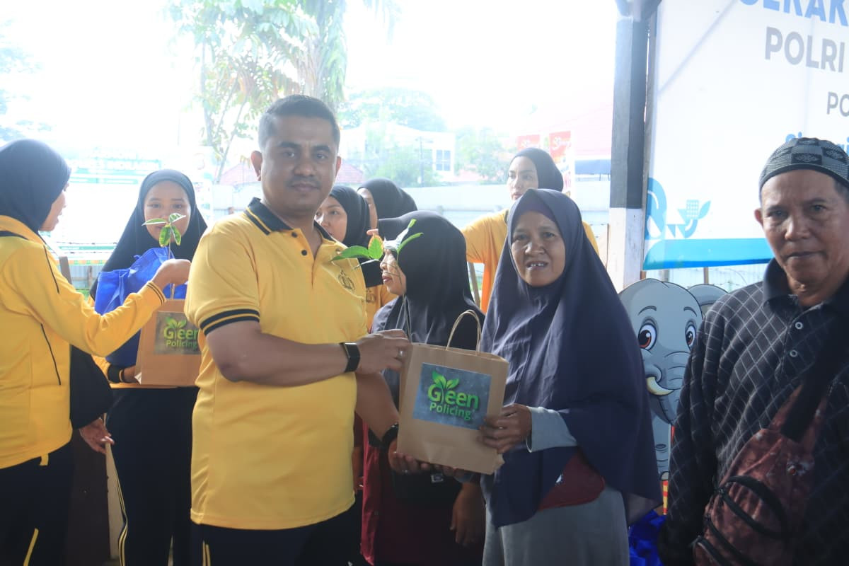 Sambut Hari Bhayangkara ke-80, Polres Indragiri Hilir Gelar Pekan Olahraga dan Salurkan 200 Paket Bantuan Sosial