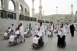 Modernisasi Haji: Arab Saudi Gandeng Startup Uji Teknologi Smart Chair Hingga Golf Cart