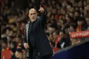 Catatan Sejarah Luis de la Fuente: Pelatih Pertama Tak Terkalahkan di Euro dan Piala Dunia