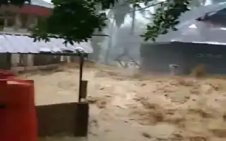 Kota Padang Dikepung Banjir Akibat Hujan Deras, Fasilitas Publik dan Permukiman Terendam