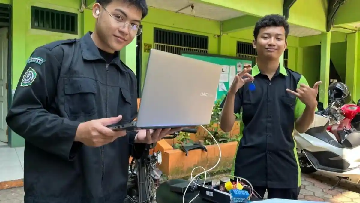 Siswa SMK di Banjarnegara Ciptakan Sistem Keamanan Motor Berbasis e-KTP, Solusi Cerdas Cegah Pencurian