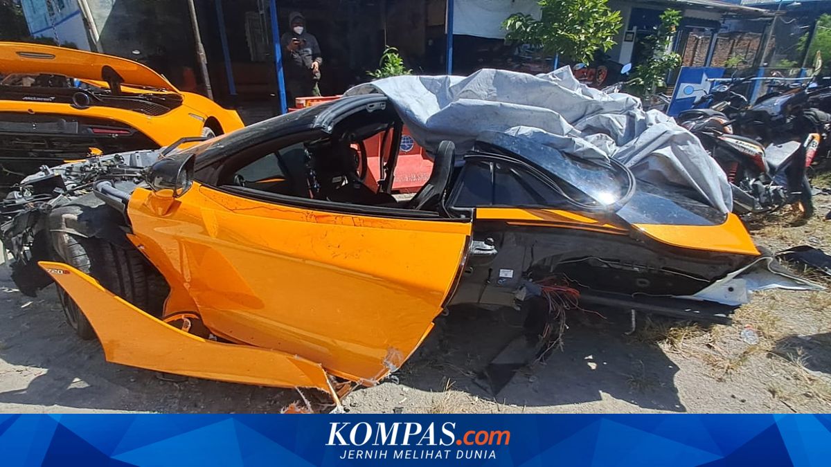 Kecelakaan Tunggal Supercar di Sukoharjo: McLaren Baru Berusia Tiga Bulan Hancur Terbelah