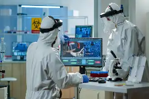 Terobosan Bioteknologi: Laboratorium Kimia Otonom Inggris Mulai Beroperasi di Orbit