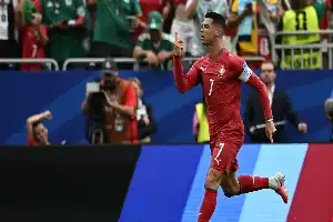 Ronaldo Ukir Sejarah: Pemain Pertama yang Cetak Gol di Enam Edisi Piala Dunia, Pecahkan Rekor Messi