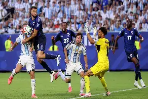 Mentalitas Juara Leandro Paredes: Mengakui Kesulitan demi Melangkah Jauh di Piala Dunia
