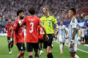 Analisis Pakar: Kinerja Wasit François Letexier dalam Laga Dramatis Argentina Kontra Mesir