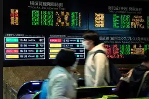 Aksi Jual Massal Sektor Teknologi Tekan Pasar Saham China