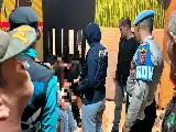 Razia Hiburan Malam di Garut, Petugas Gabungan Amankan Pengguna Narkoba dan Puluhan Botol Miras