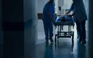 Malapraktik Klinik Gigi di China: Pria Lansia Kehilangan 12 Gigi Akibat Janji Manis Implan