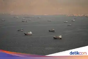 Eskalasi Ketegangan di Selat Hormuz: AS Lancarkan Serangan Balasan Terhadap Fasilitas Militer Iran