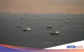 Eskalasi Ketegangan di Selat Hormuz: AS Lancarkan Serangan Balasan Terhadap Fasilitas Militer Iran