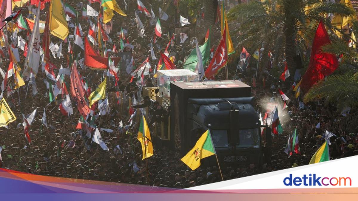 Najaf Disemuti Jutaan Pelayat dalam Prosesi Pemakaman Ali Khamenei
