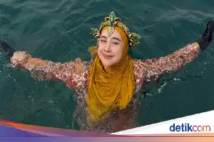 Rayakan Ulang Tahun ke-31, Ria Ricis Pilih Suasana Pantai yang Tenang