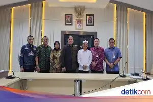 Kemendagri Periksa Bupati Purwakarta Terkait Polemik Lirik Lagu 'Lalaki Langit'
