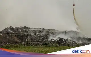 Empat Hari Berlalu, Upaya Pemadaman Kebakaran TPA Jatiwaringin Terus Diintensifkan