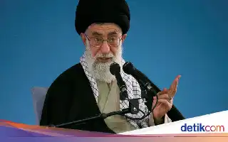 Iran Siagakan Militer Jelang Prosesi Pemakaman Akbar Ayatollah Ali Khamenei