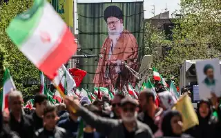 Prosesi Pemakaman Ayatollah Ali Khamenei: Iran Keluarkan Peringatan Keras untuk AS dan Israel