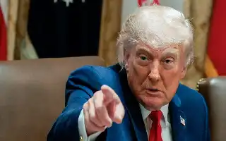 Geopolitik Memanas: Donald Trump Berencana Ambil Alih Kendali dan Pungut Pajak di Selat Hormuz