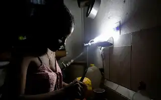 Krisis Energi di Kuba: Warga Havana Bertahan di Tengah Lumpuhnya Jaringan Listrik Nasional