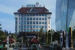 Perkuat Ekosistem Baterai EV, ANTAM Optimalkan Hilirisasi Nikel Nasional