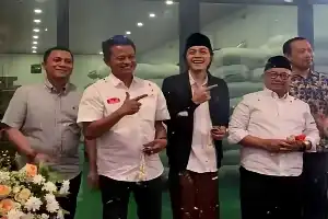 Dongkrak Ekonomi Lokal, Wabup Blitar Beky Herdihansah Rambah Bisnis Kopi JOZ JIZ