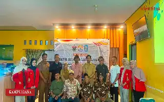 Mahasiswa FKM Unhas Dorong Kemandirian Kesehatan dan Pengelolaan Sampah di Desa Jampu