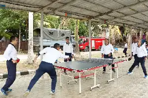 Perkuat Soliditas Prajurit, Kodaeral XIV Sorong Gelar Olahraga Bersama Sambut HUT Ke-81 TNI AL