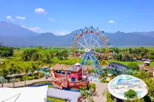 Menjelajahi Saloka Theme Park: Destinasi Wisata Keluarga Terbesar di Jawa Tengah Berbasis Legenda Rawa Pening