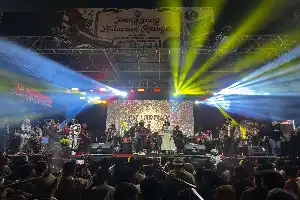 Kemeriahan Pesta Rakyat Jepara: Alunan Musik OM Lorenza dan Geliat UMKM Warnai Semarak HUT RI