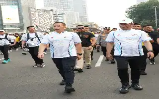 Pangdam Jaya Ikuti Olahraga Bersama dan CFD Hari Bhayangkara ke-80 di Jakarta Pusat