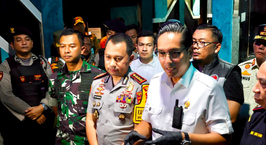 Pemkot Medan Segel Phantom KTV, Diduga Belum Terdaftar sebagai Wajib Pajak Daerah