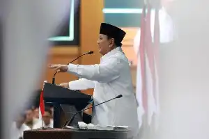 Survei SMRC: Mayoritas Publik Menilai Kondisi Politik Nasional Memburuk di Era Prabowo