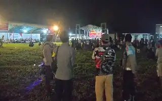 Jamin Keamanan Hiburan Rakyat di Silat Hulu, Polsek Kapuas Hulu Kerahkan Personel