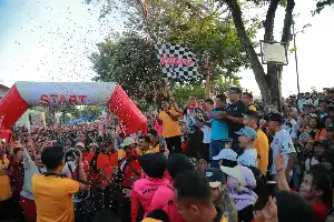Peringatan Hari Bhayangkara ke-80, Polres Klaten Bagikan Genset untuk Kelompok Tani dan Kursi Roda bagi Penyandang Disabilitas