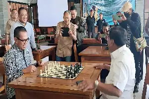 Perkuat Sinergi dan Pembinaan Olahraga, SIWO PWI Malang Raya Gelar Turnamen Catur Lintas Sektor