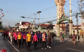 Ribuan Warga Kebumen Ramaikan Olahraga Bersama Polres dalam Rangkaian Peringatan Hari Bhayangkara ke-80