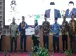 BPKH Salurkan Bantuan Beasiswa dan Sarana Sanitasi di Lampung Melalui Dana Abadi Umat