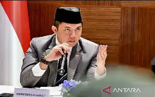 Analisis Popularitas Seskab Teddy: Bertransformasi dari Ajudan Menjadi Figur Politik Nasional