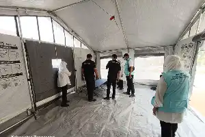 Kemenkes Kerahkan Bantuan Medis dan Pos Kesehatan Darurat di Lokasi Kebakaran TPA Jatiwaringin