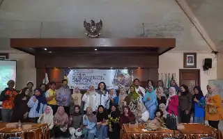 Ubah Limbah Jadi Energi: ITS Implementasikan Teknologi Pirolisis di Desa Pesanggrahan