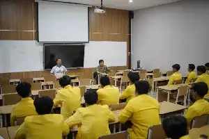 Dorong Inovasi Hijau, 45 Mahasiswa Teknik Mesin Unnes Bertolak ke Malaysia untuk Riset Kolaboratif