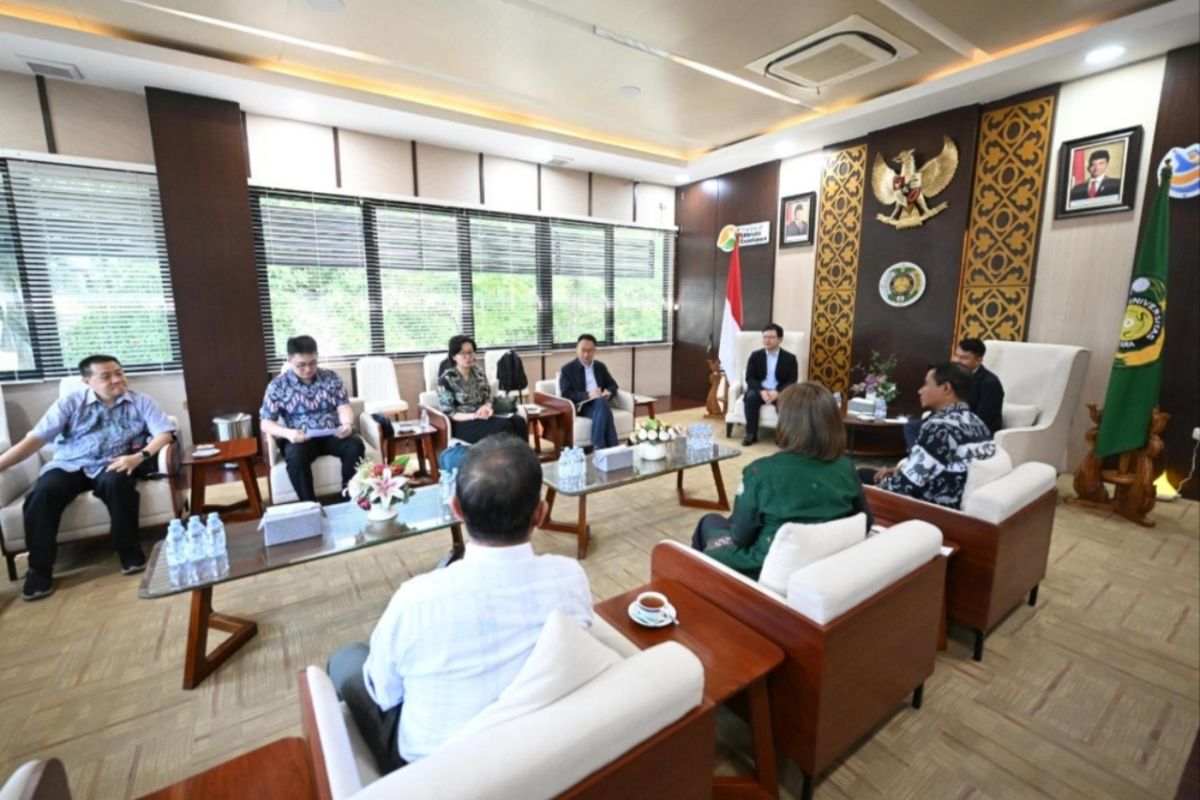 USU dan NIPD Tiongkok Jalin Kemitraan Strategis Kembangkan Teknologi AI untuk Deteksi Malaria