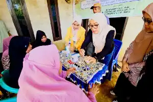 Modernisasi Alat Penyulingan Tingkatkan Produktivitas Petani Nilam Muna Barat