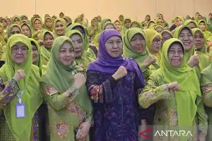 Dorong Modernisasi Dakwah, Khofifah Ajak Muslimat NU Manfaatkan Platform Digital