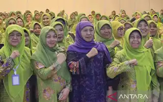 Dorong Modernisasi Dakwah, Khofifah Ajak Muslimat NU Manfaatkan Platform Digital