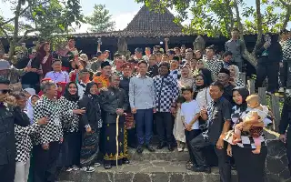Wapres Gibran Dorong Sinergi Teknologi dan Budaya untuk Perkokoh Karakter Bangsa