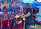 Komitmen Pemberdayaan, PT BKA Salurkan Bantuan Ambulans dan Ratusan Seragam Sekolah di Konawe Utara