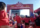 Kampanyekan Kelestarian Alam, Ribuan Warga Manado Tukar Sampah Plastik di Fun Walk Alfamidi