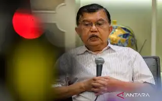 Bentrokan Peringatan Damai Aceh: Jusuf Kalla Soroti Ketidakpuasan Publik Terhadap Pemimpin Daerah